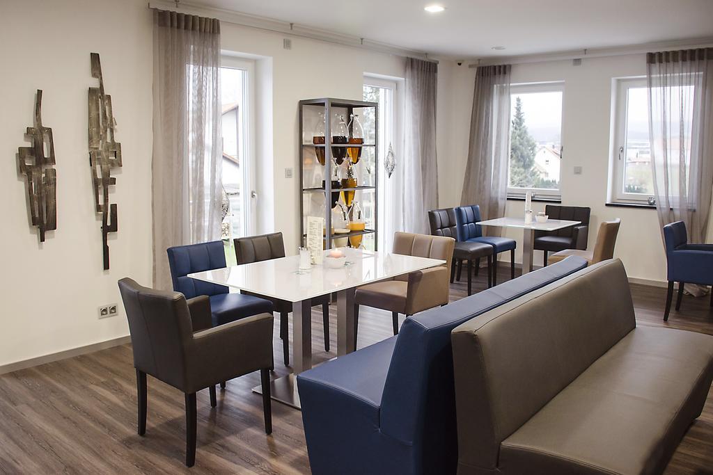 Lifestyle Beauty & Wellness Apartman Moosbach  Szoba fotó